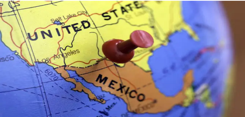 crossing the mexican border by car